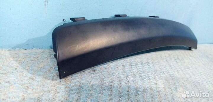 Накладка переднего бампера левая Mercedes-Benz GLE