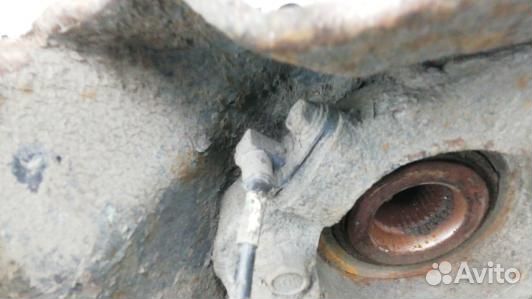 Ступица передняя левая hyundai santa FE 2 (LDN10K9