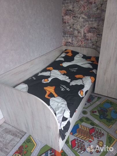 Спальный гарнитур детский бу