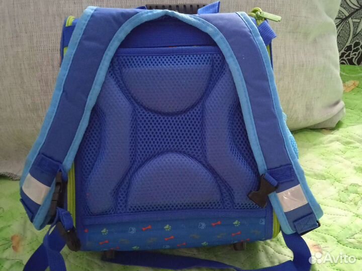 Школьный рюкзак