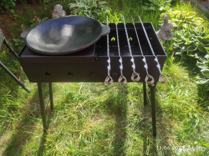 Мангал 600 мм складные ножки новый (сталь 3 мм)
