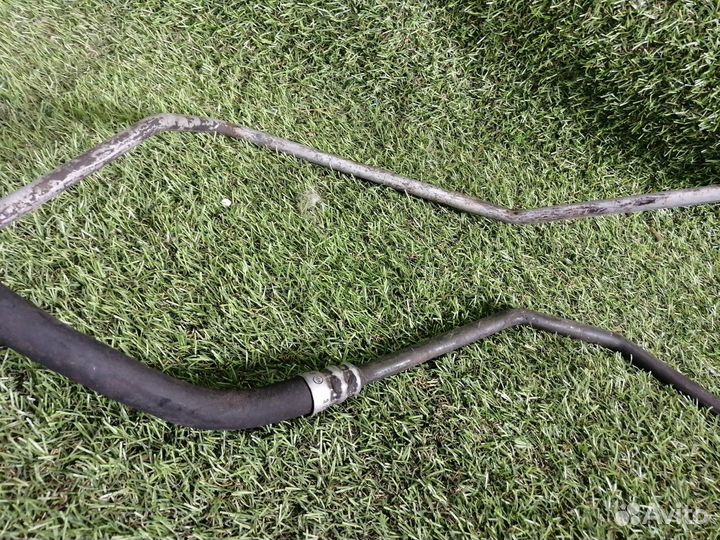 Трубка охлаждения АКПП Land Rover Range Rover L322