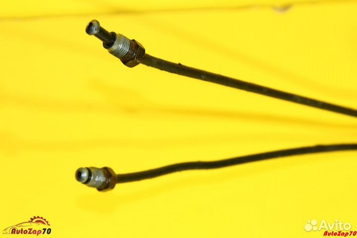 Renault Megane 2 Трубка тормозная средняя левого з