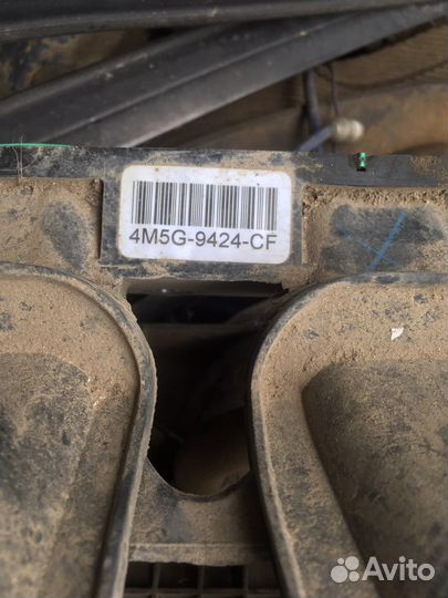 Впускной коллектор Форд Фокус 3 1.6 л