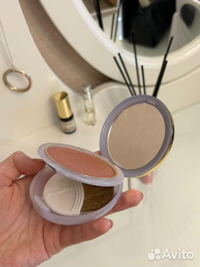 Румяна, Collistar