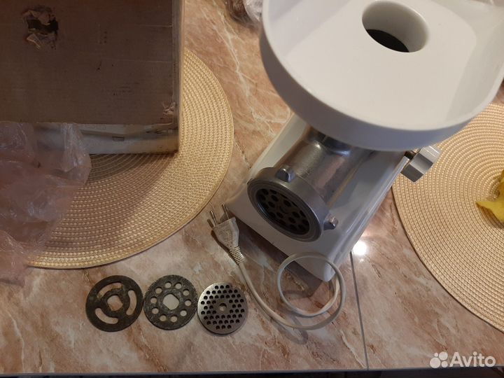 Электромясорубка Эльво