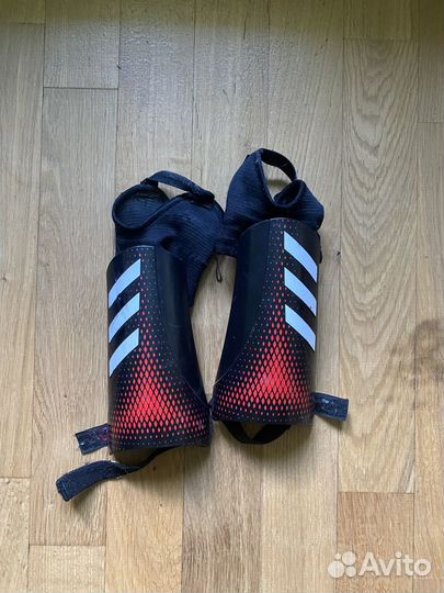 Детские футбольные щетки adidas