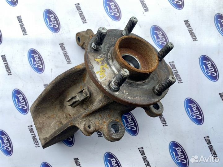 Кулак поворотный передний левый Ford Focus 2 седан