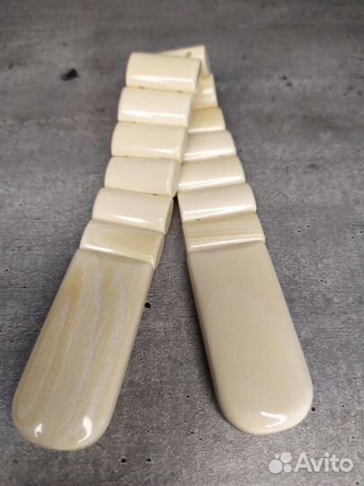 Четки перекидные, болтухи, из бивня мамонта