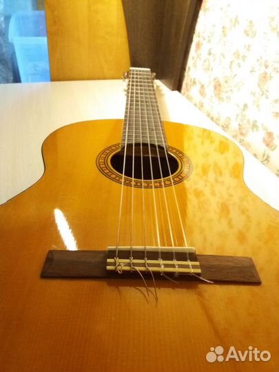 Акустическая гитара Yamaha CS40 индонезия