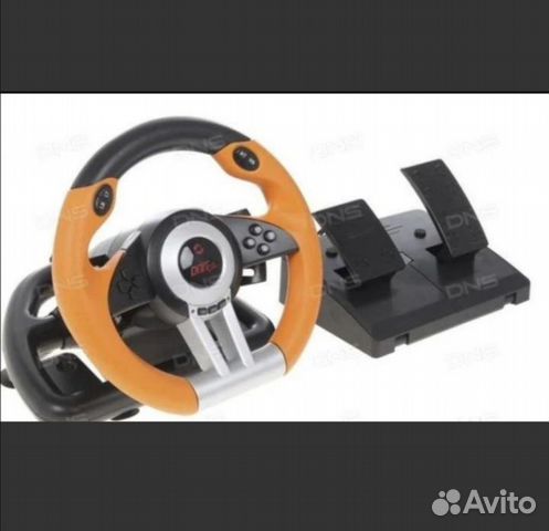 Игровой руль с педалями