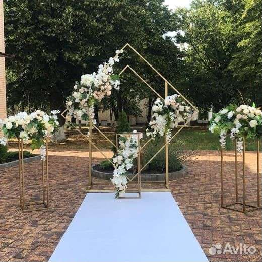 Арка ромб для регистрации,стойки для цветов