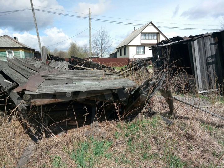 Дом 40 м² на участке 14,1 сот.