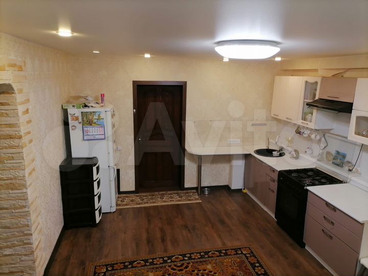 Дом 93 м² на участке 23,6 сот.