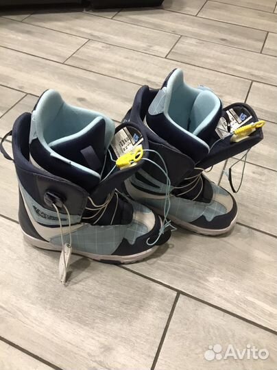 Сноубордические ботинки burton женские