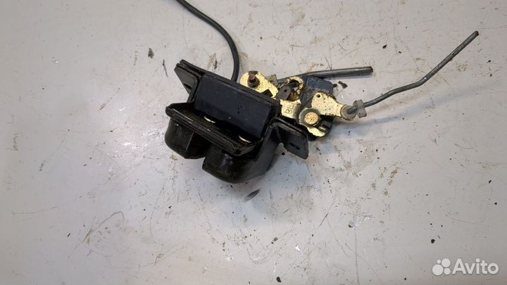 Замок багажника киа Sorento