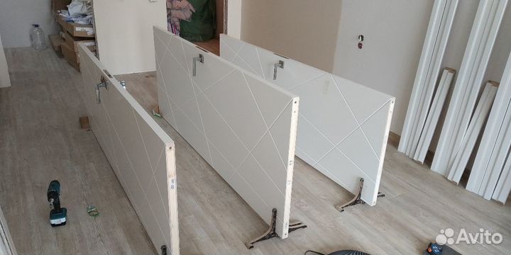 Монтаж межкомнатных дверей