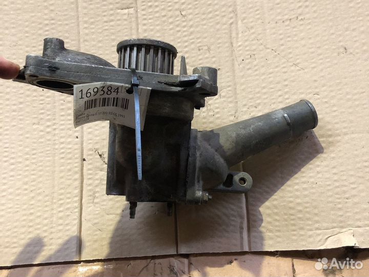 Помпа с корпусом термостата Toyota 3S-GE