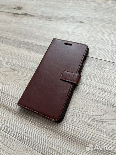 Чехол-книжка на iPhone 7 plus