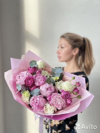 Букет с пионами Москва