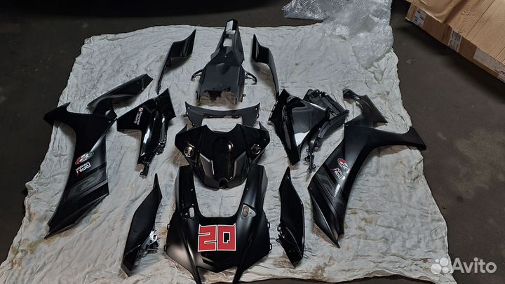 Yamaha yzf r1 2020 комплект оригинального пластика
