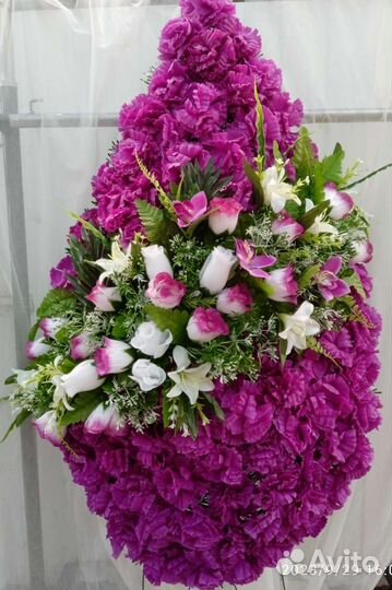 Ритуальные траурные венки