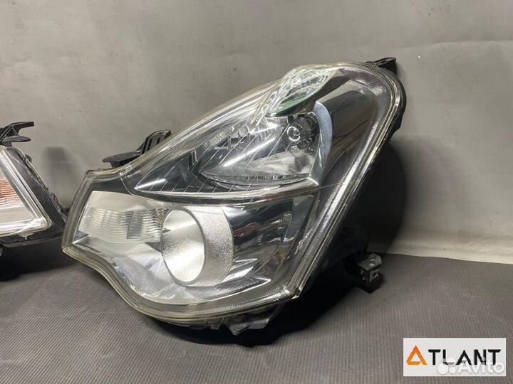 Фара передняя nissan bluebird sylphy