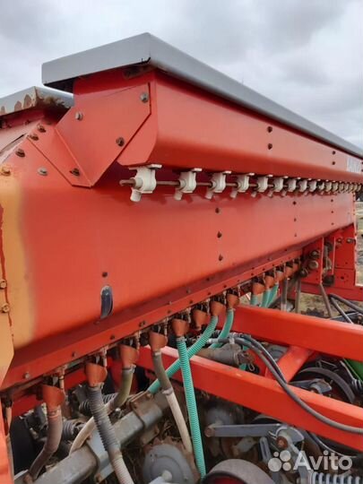 Сеялка Tanzi 6750