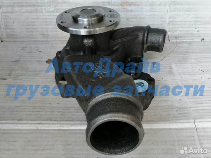 Помпа ман двигатель D0824 D0826