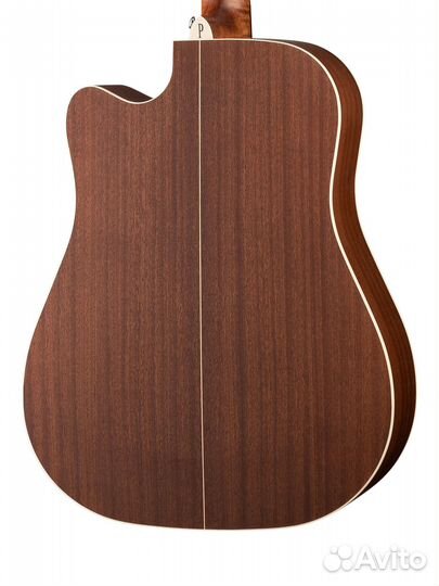 Электроакустическая гитара с чехлом Parkwood S26-G