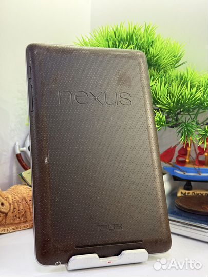 Понтовитый планшет Asus Nexus 7