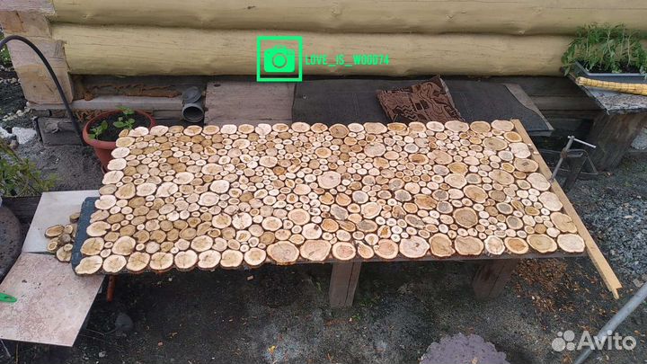 Панно из можжевельника