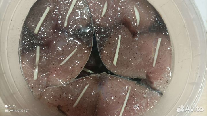 Пеламида слабосоленая с чесночком