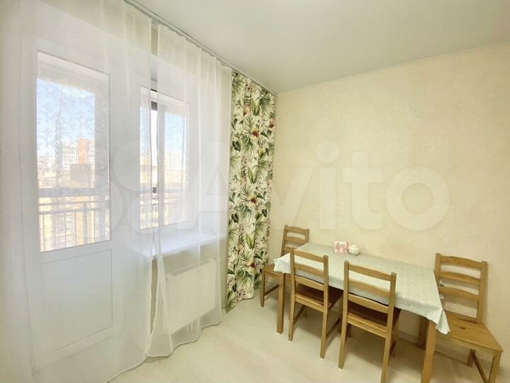 2-к. квартира, 65 м², 12/14 эт.