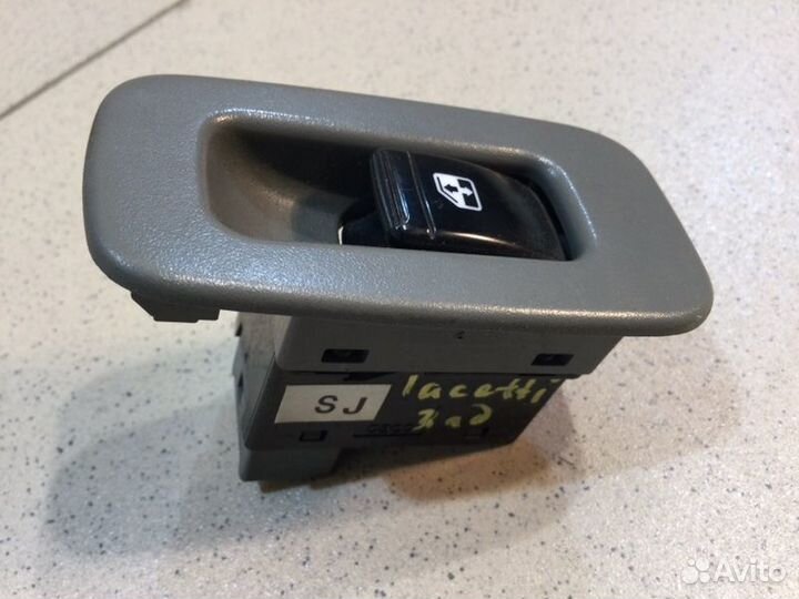 Кнопка стеклоподъемника задняя Chevrolet Lacetti