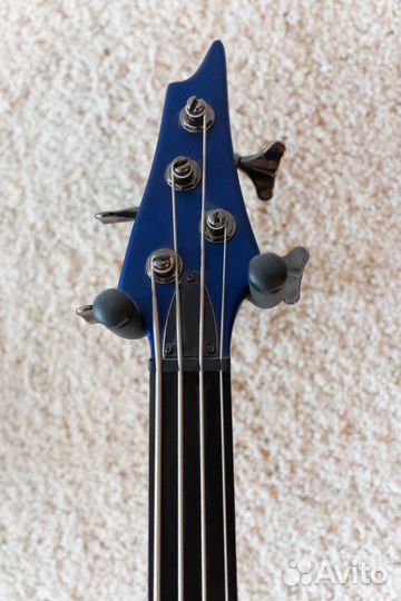 Бас-гитара безладовая Ibanez EDA 900f