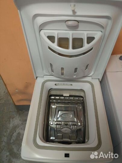 Стиральная машина с вертикальной загрузкой