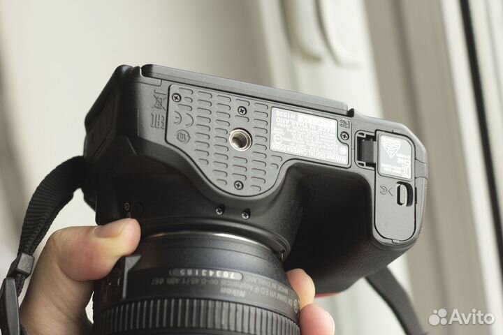 Nikon d5600+18-140 3.5-5.6G ED (пробег 12332)