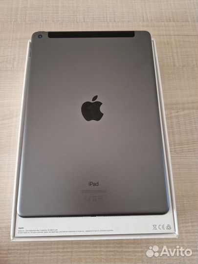 iPad 8 32GB LTE Gray
