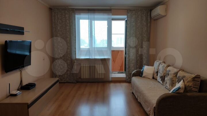2-к. квартира, 75 м², 10/14 эт.