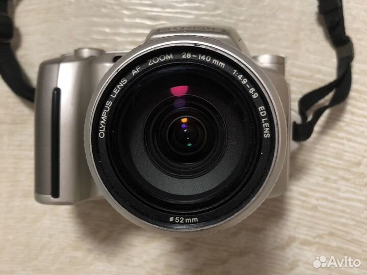 Компактный пленочный фотоаппарат Олимпус