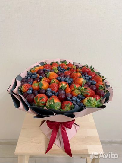 Букет из ягод