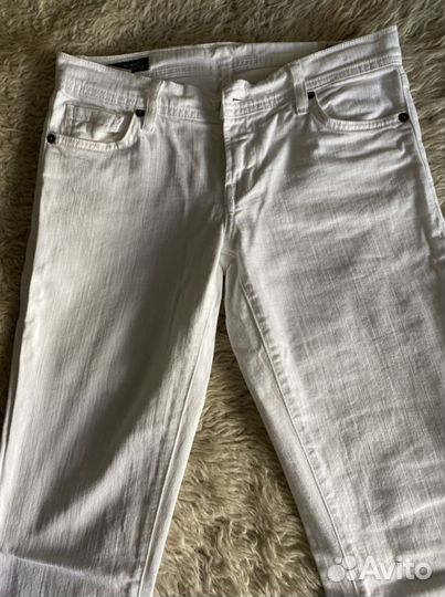 Джинсы женские