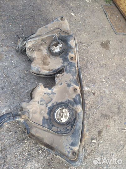 Бак топливный на мерседес с180 в203