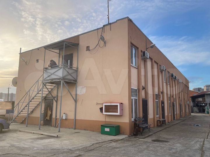 Склад, 661 м²