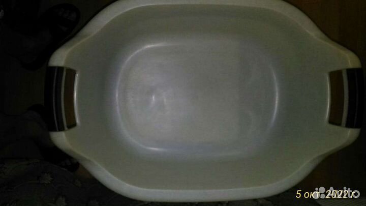 Таз новый, из пищевого пластика ёмкостью 20 л