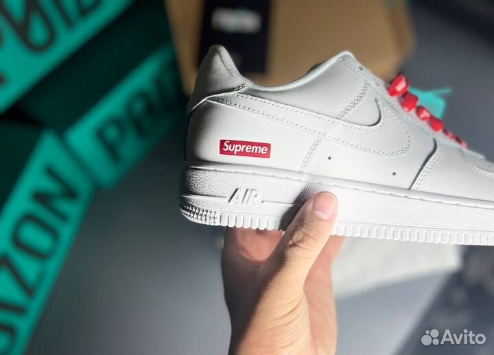 Кроссовки Nike Air Force 1 Supreme Белые