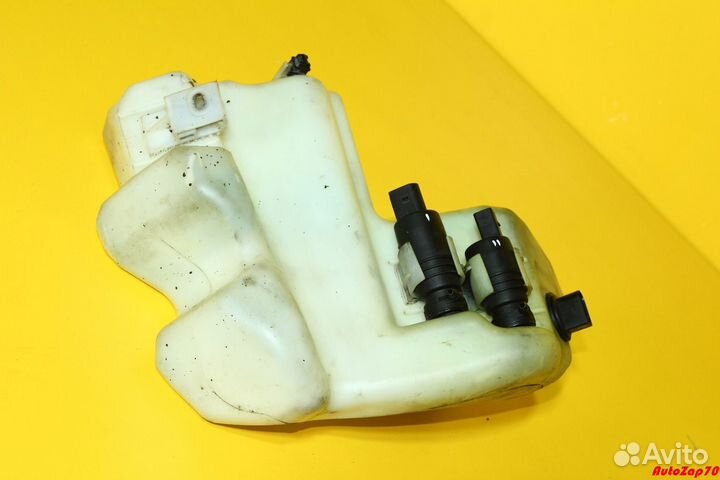 VW Phaeton Насос омывателя стекла