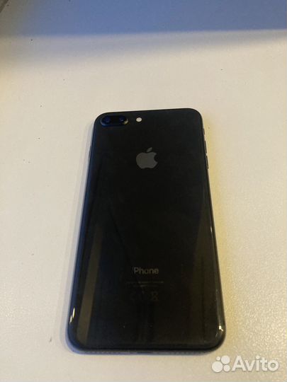 iPhone 8 Plus, 64 ГБ