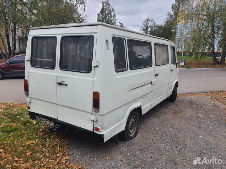 Мерседес Т1, 207 -410 по запчастям